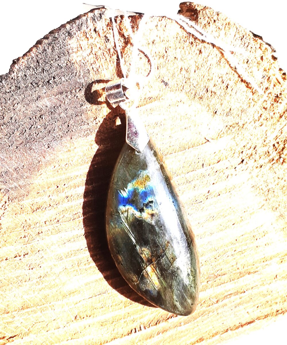 Pendentif en LABRADORITE