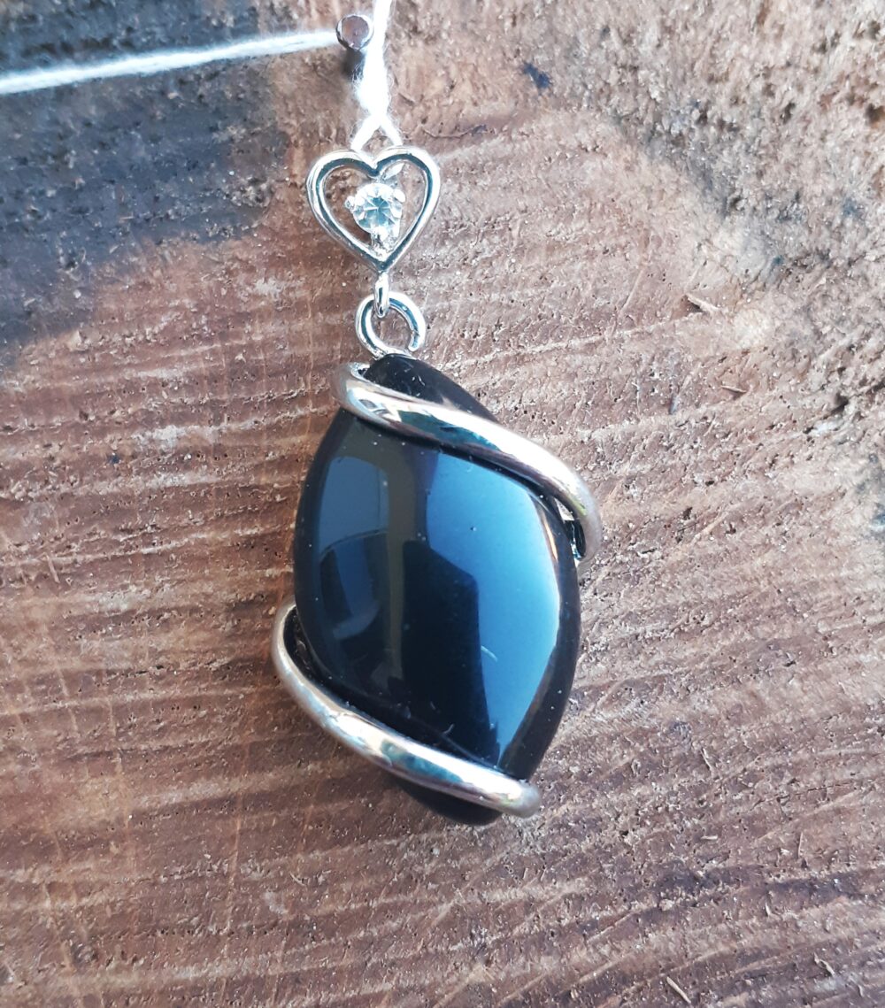 Pendentif en AGATE NOIRE