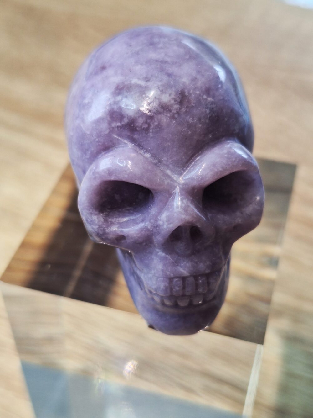 CRANE EN LEPIDOLITE