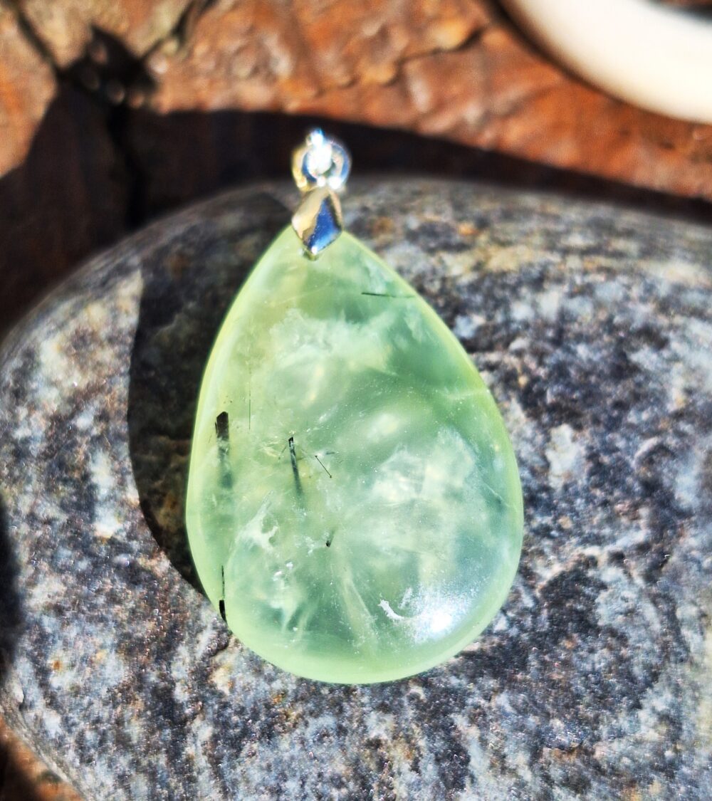 Pendentif Prhénite
