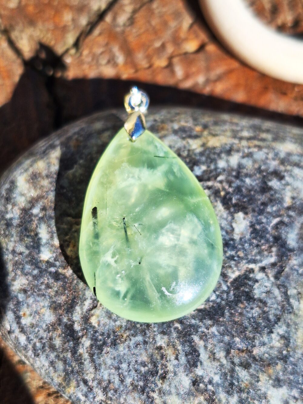 Pendentif Prhénite