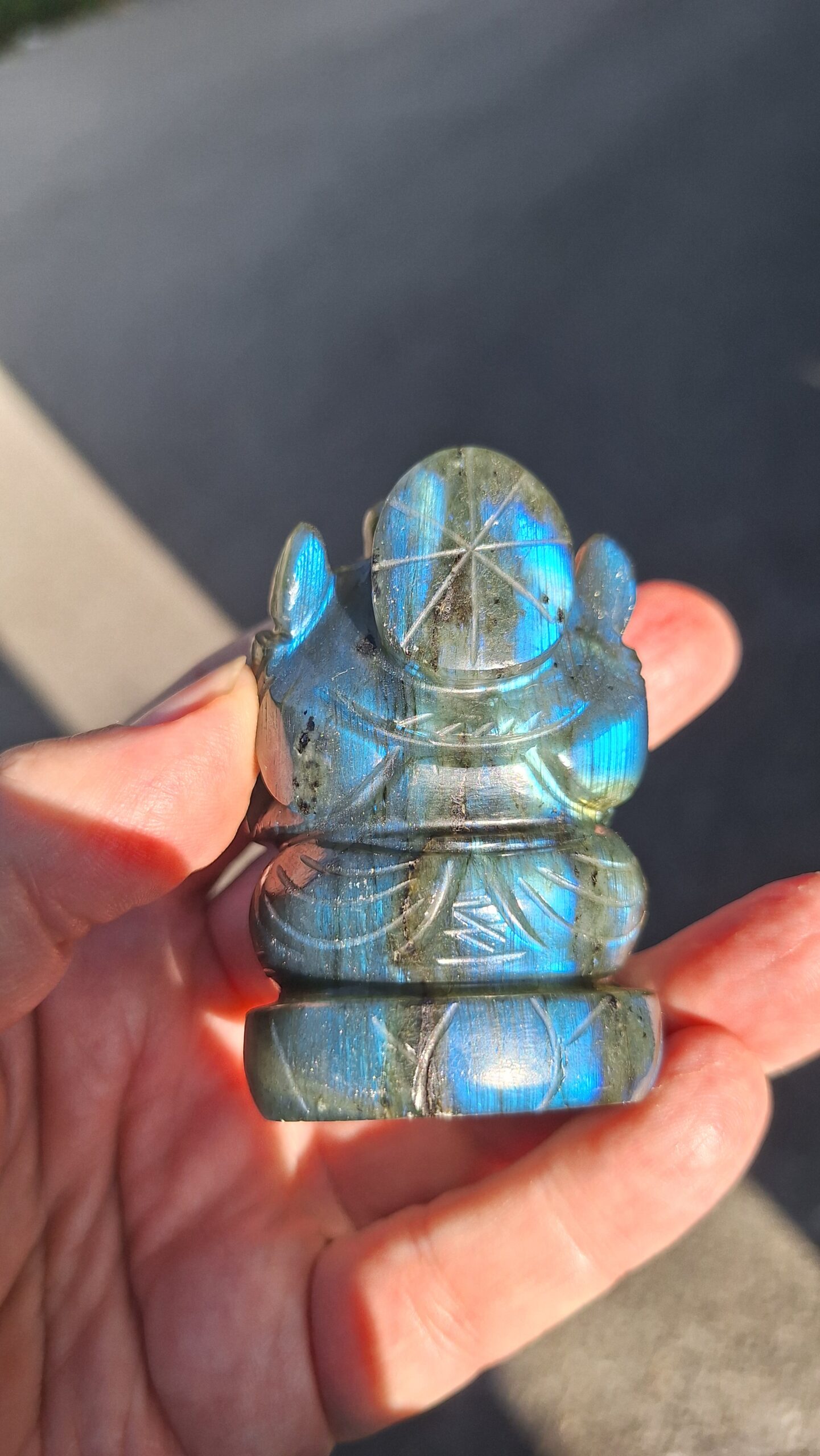Ganesh Labradorite – Image 2
