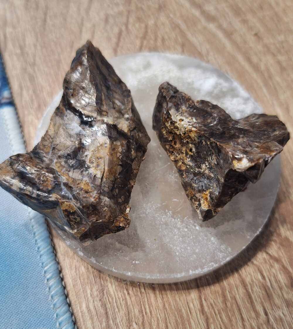 Opale brune  du Jura